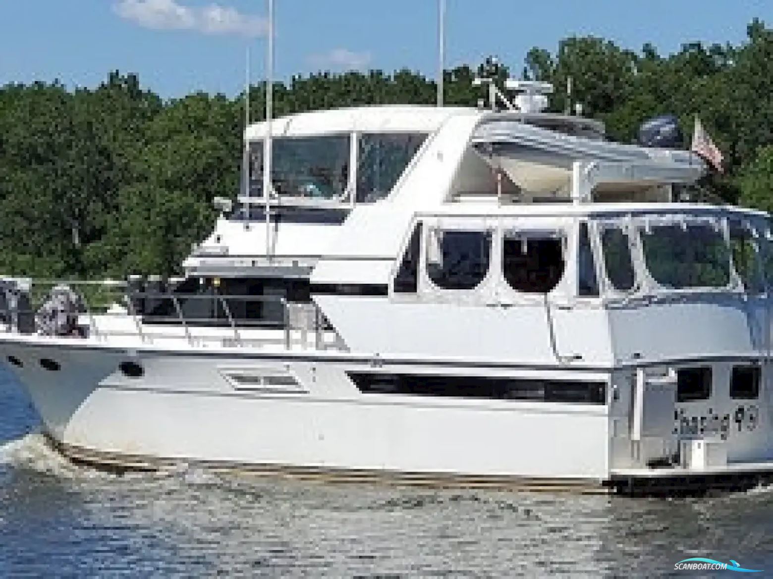 Californian 48 Sundeck