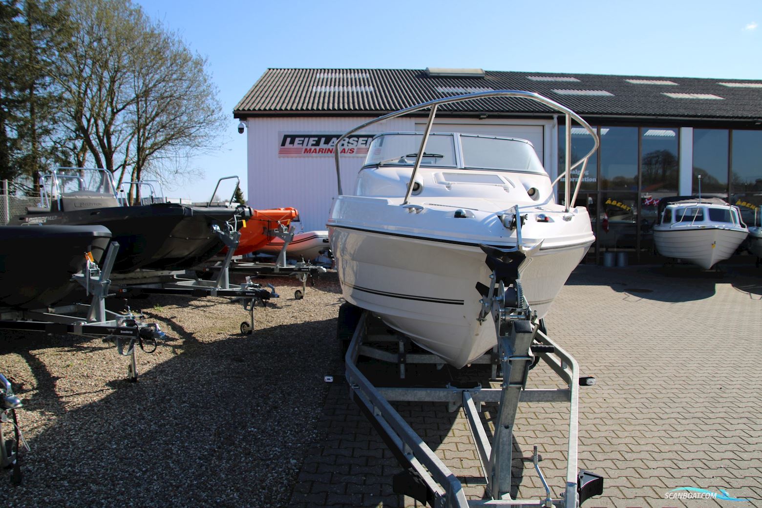 Campion 602b SC Explorer