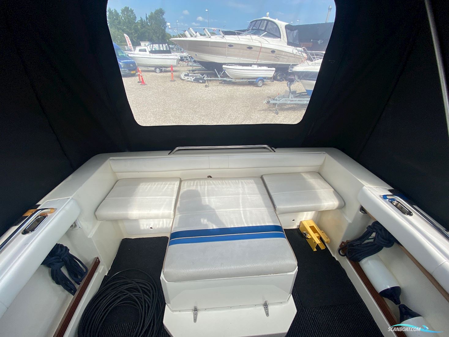 Campion 627 Victoria