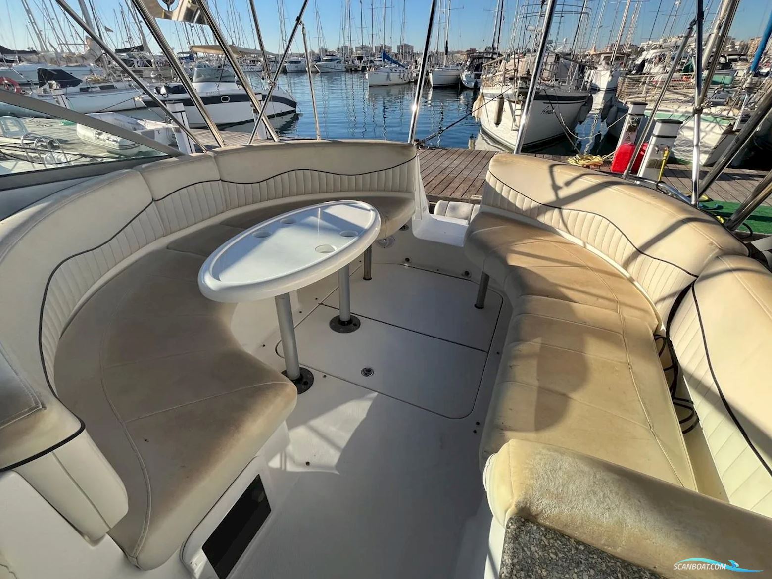 Campion Allante 825 Mid Cabin