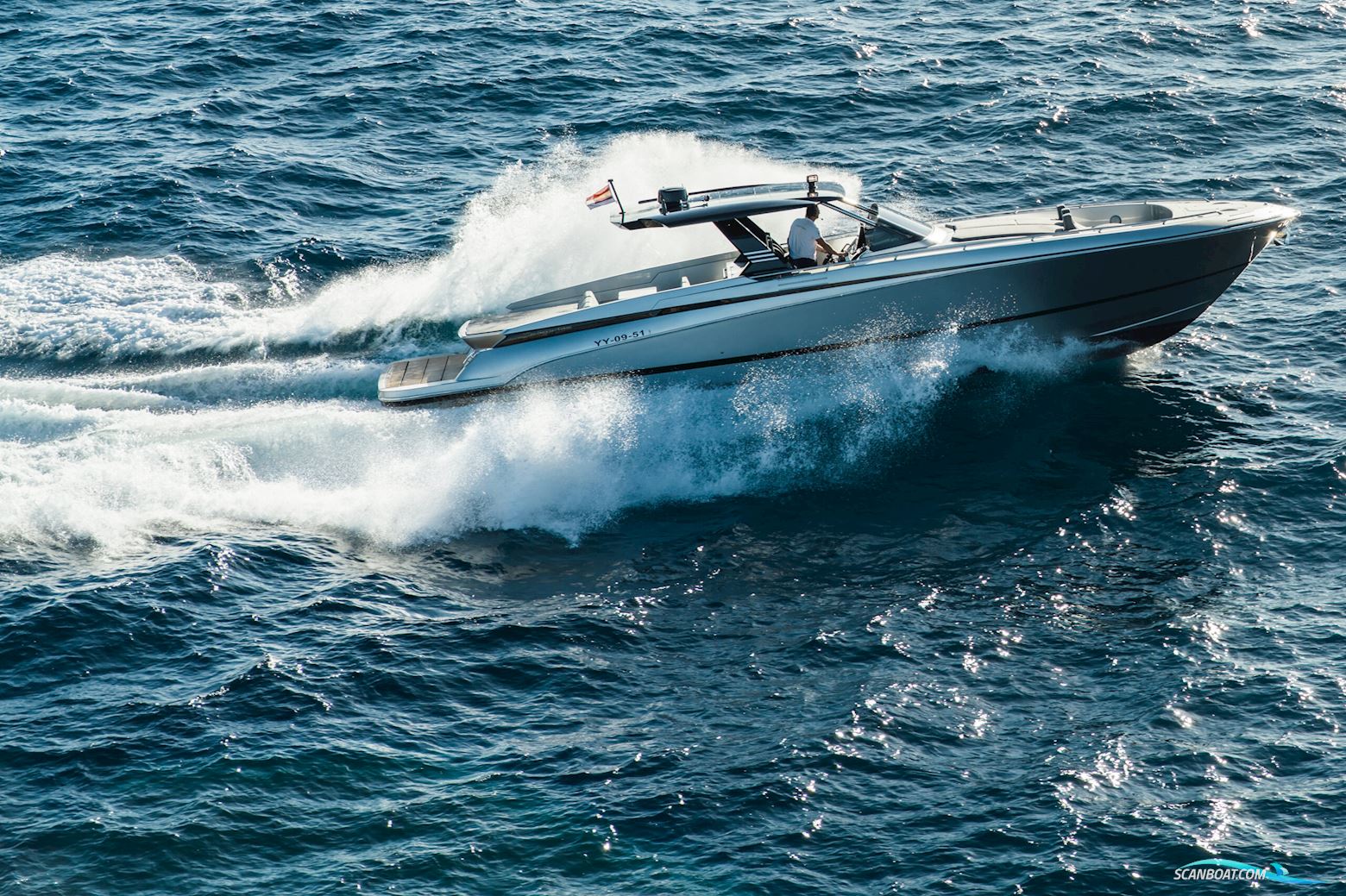 Canados 493 Gladiator Grande