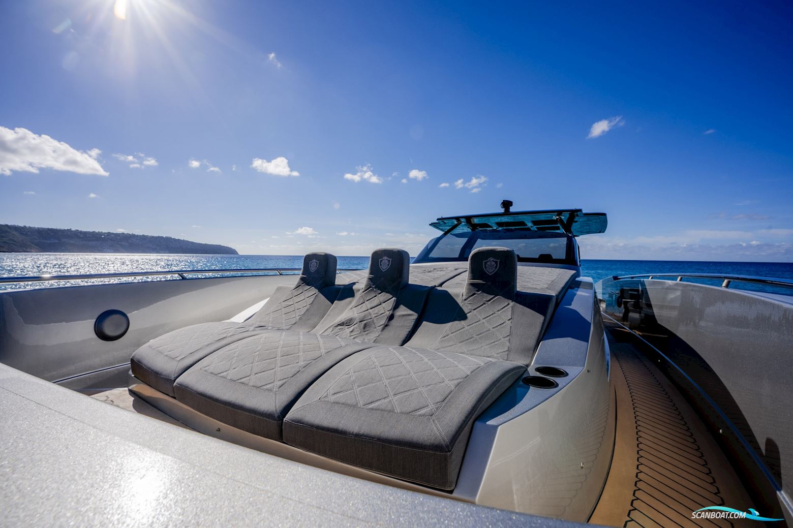 Canados 493 Gladiator Grande