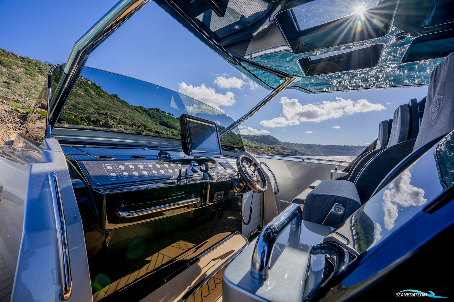 Canados 493 Gladiator Grande