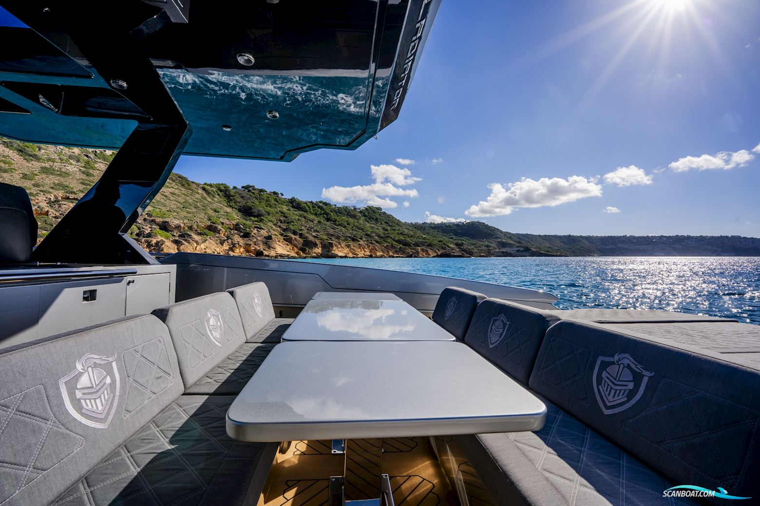 Canados 493 Gladiator Grande