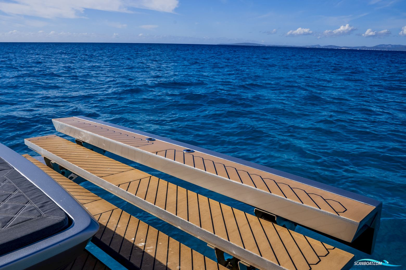 Canados 493 Gladiator Grande