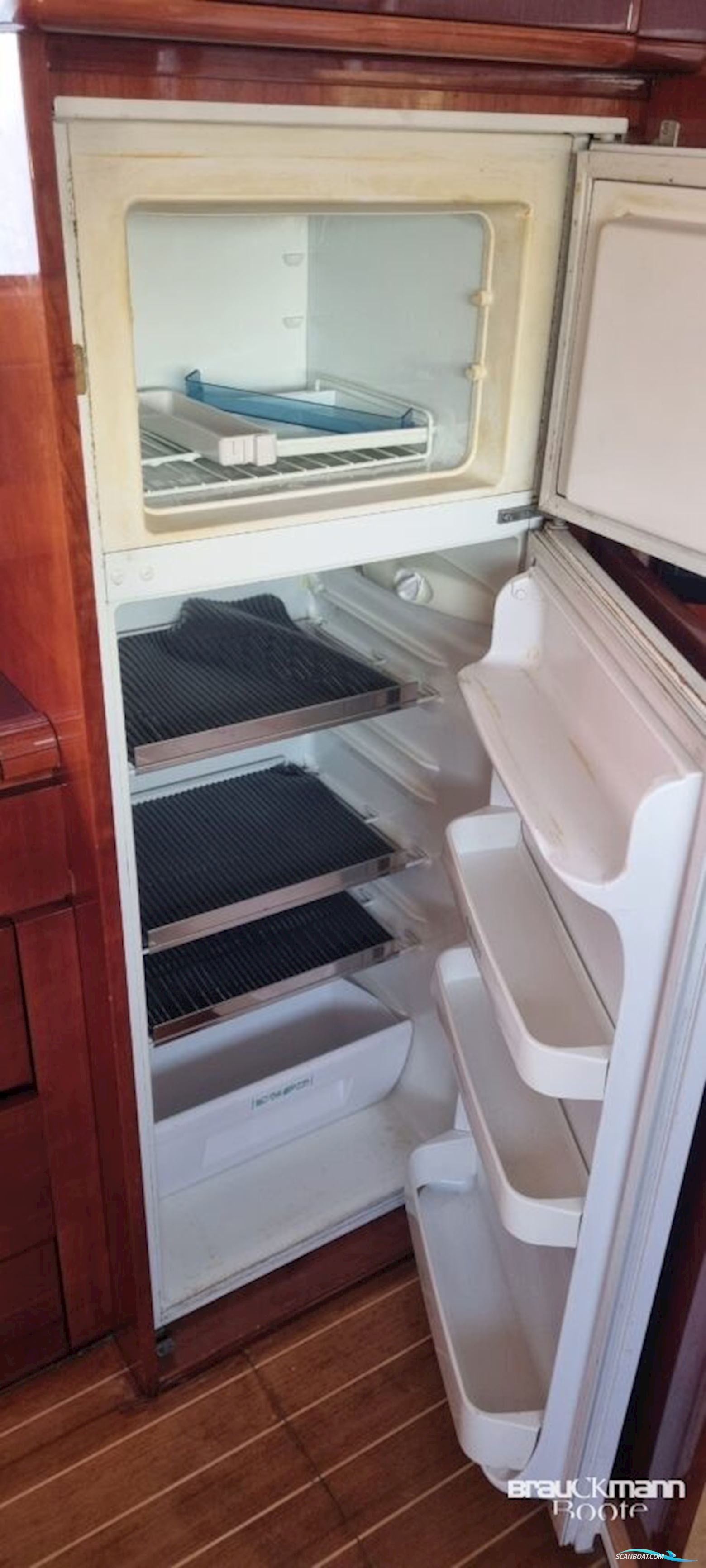 Cantiere Navali Tirreno Cayman 42 Fly