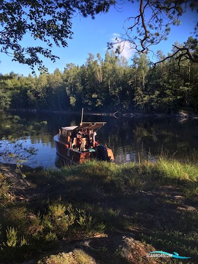 “Caoba” – Unik Hemingway-Inspireret Mahognibåd Med Moderne Konstruktion Motorbåt 2018, med Mercury 150 HK Efi motor, Danmark