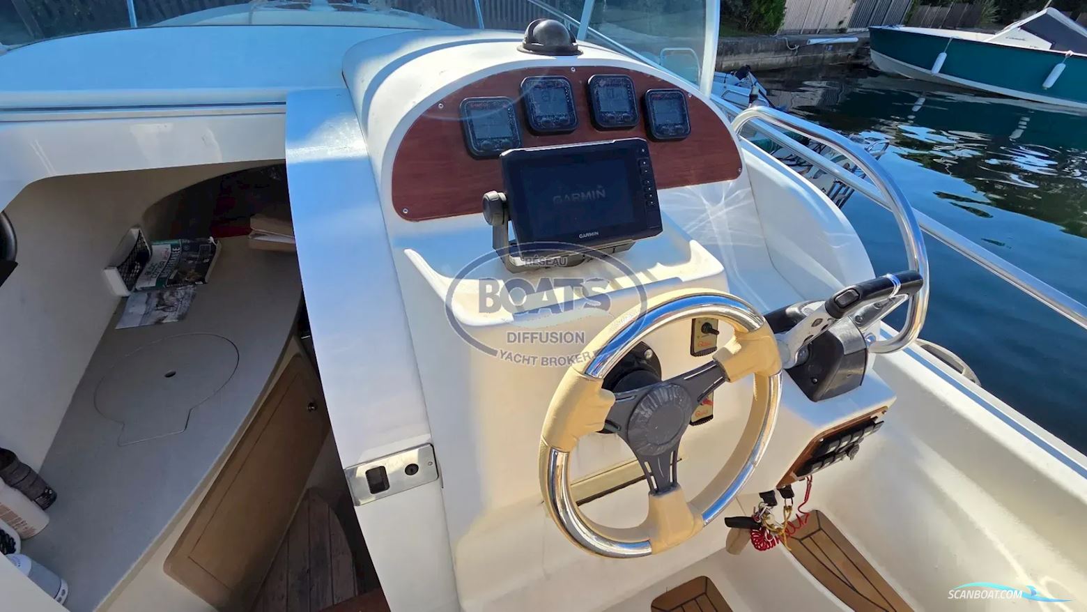 Capelli TEMPEST 900 WA