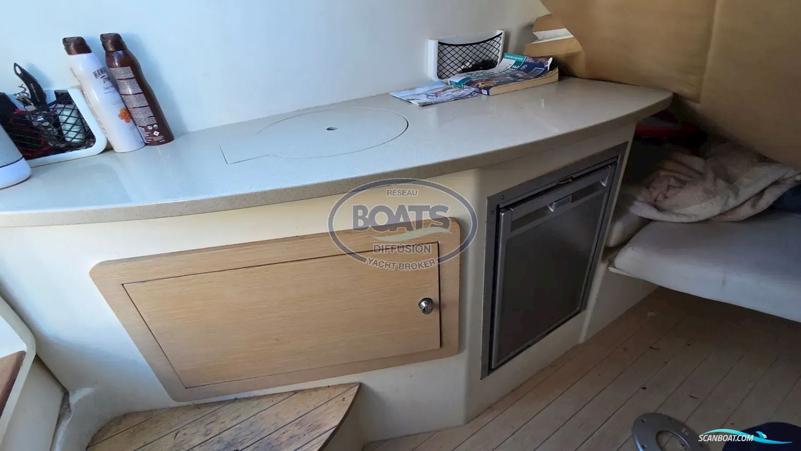 Capelli TEMPEST 900 WA