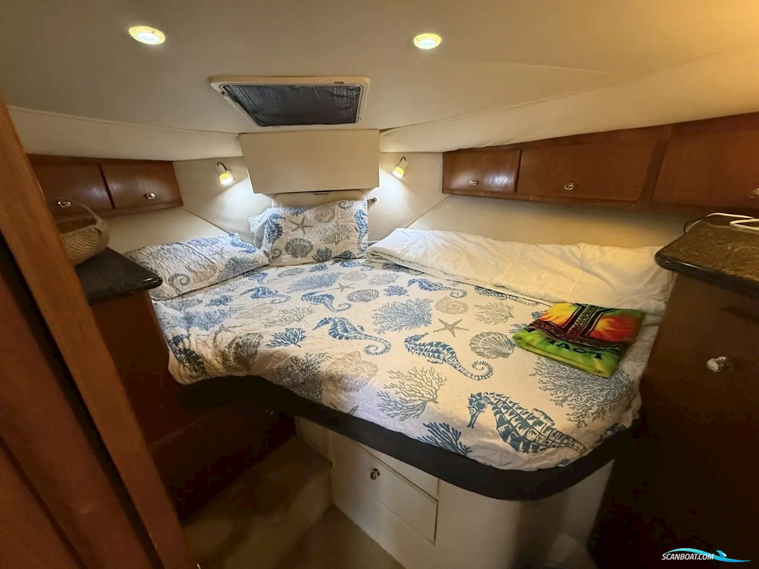 Carver 406