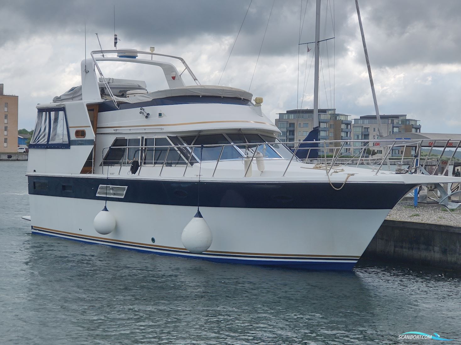 Carver 4507 Califonian