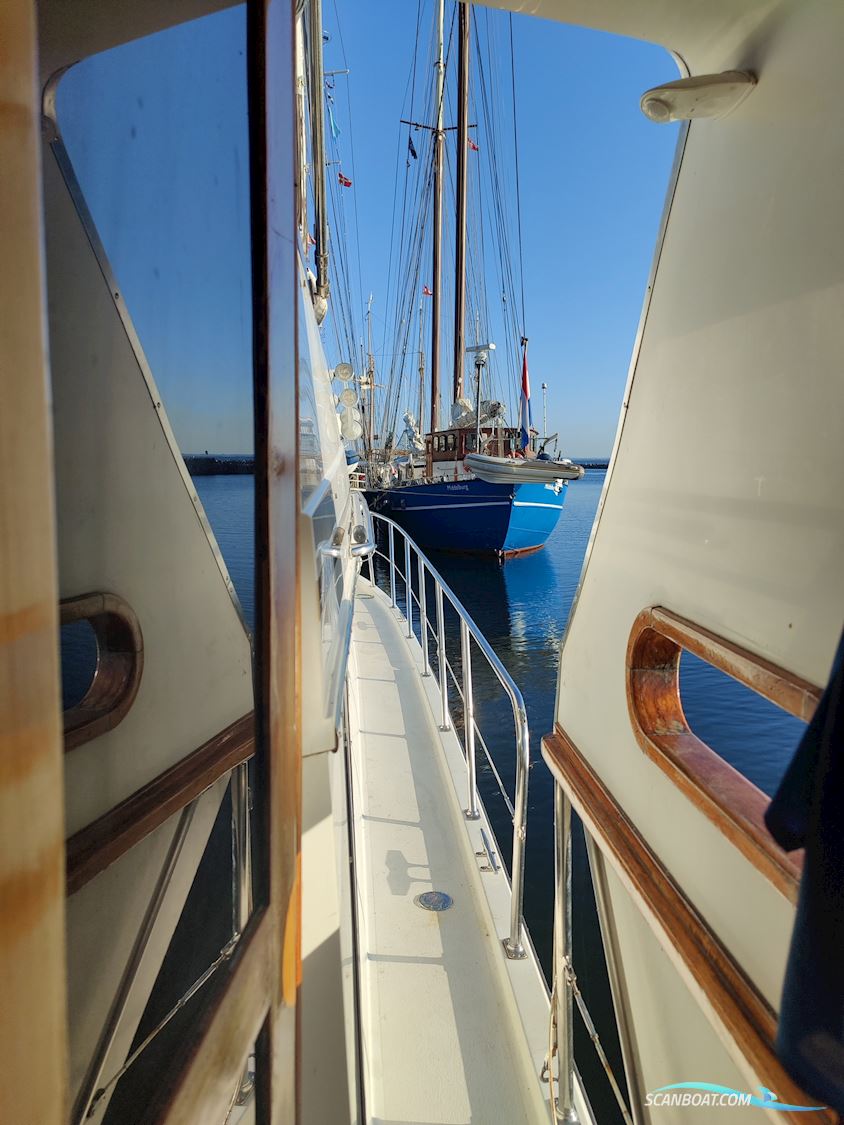 Carver 4507 Califonian