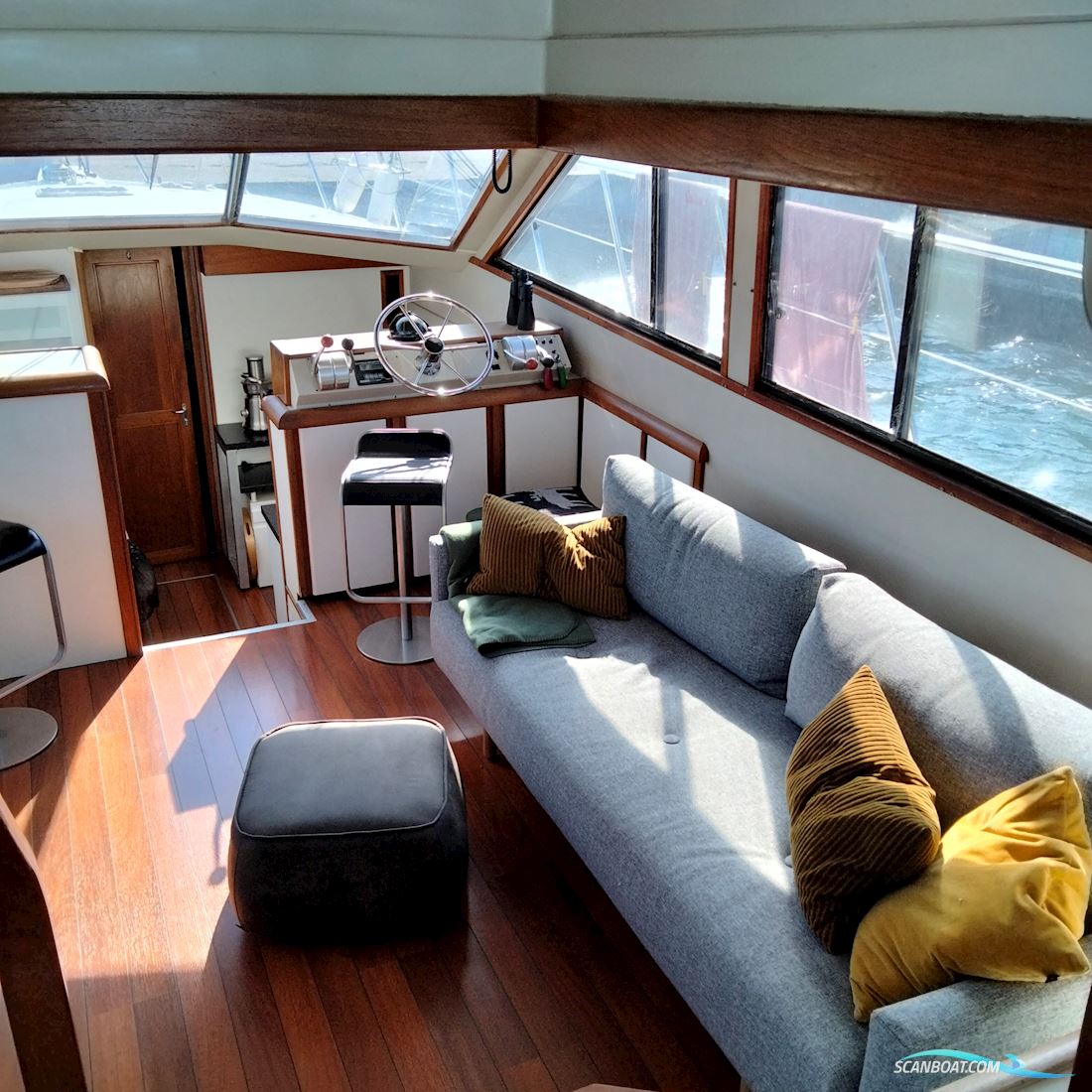 Carver 4507 Califonian