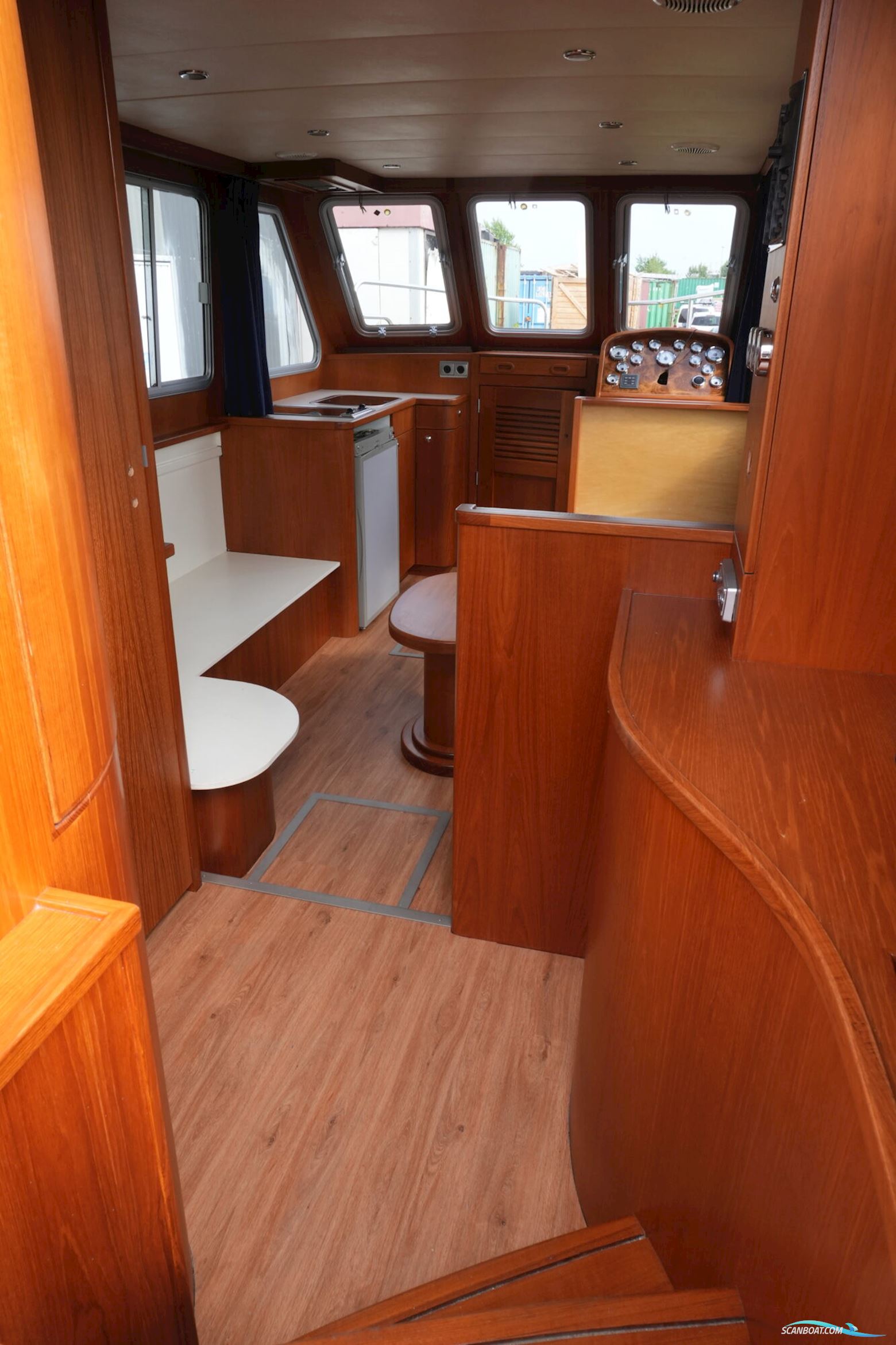 Casco 11.00 OK Flybridge