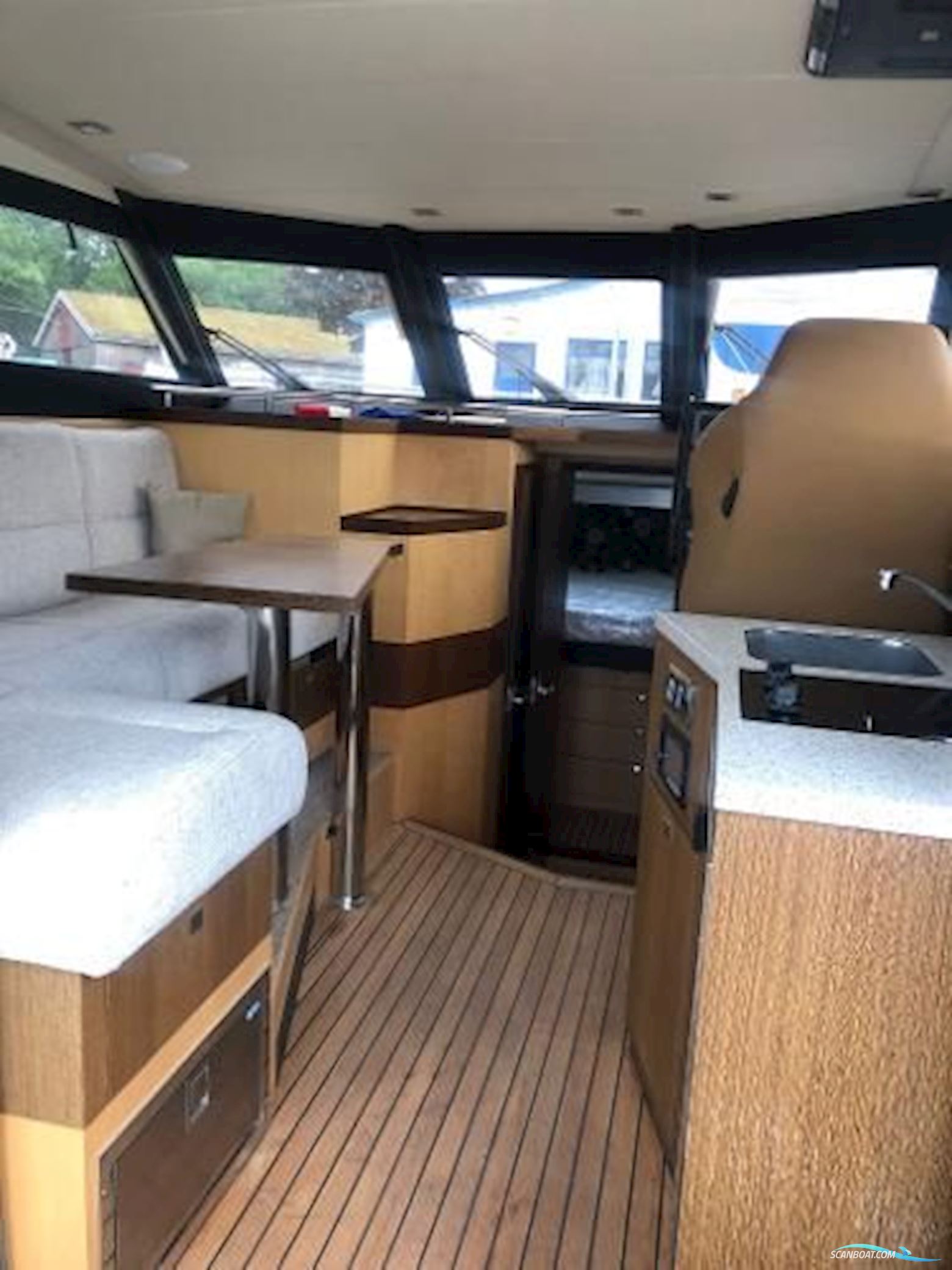 Ceelen & Bekker Typhon 37