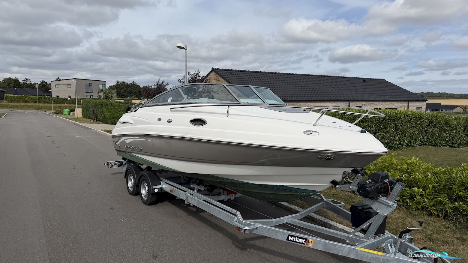 Chaparral 215 SSI