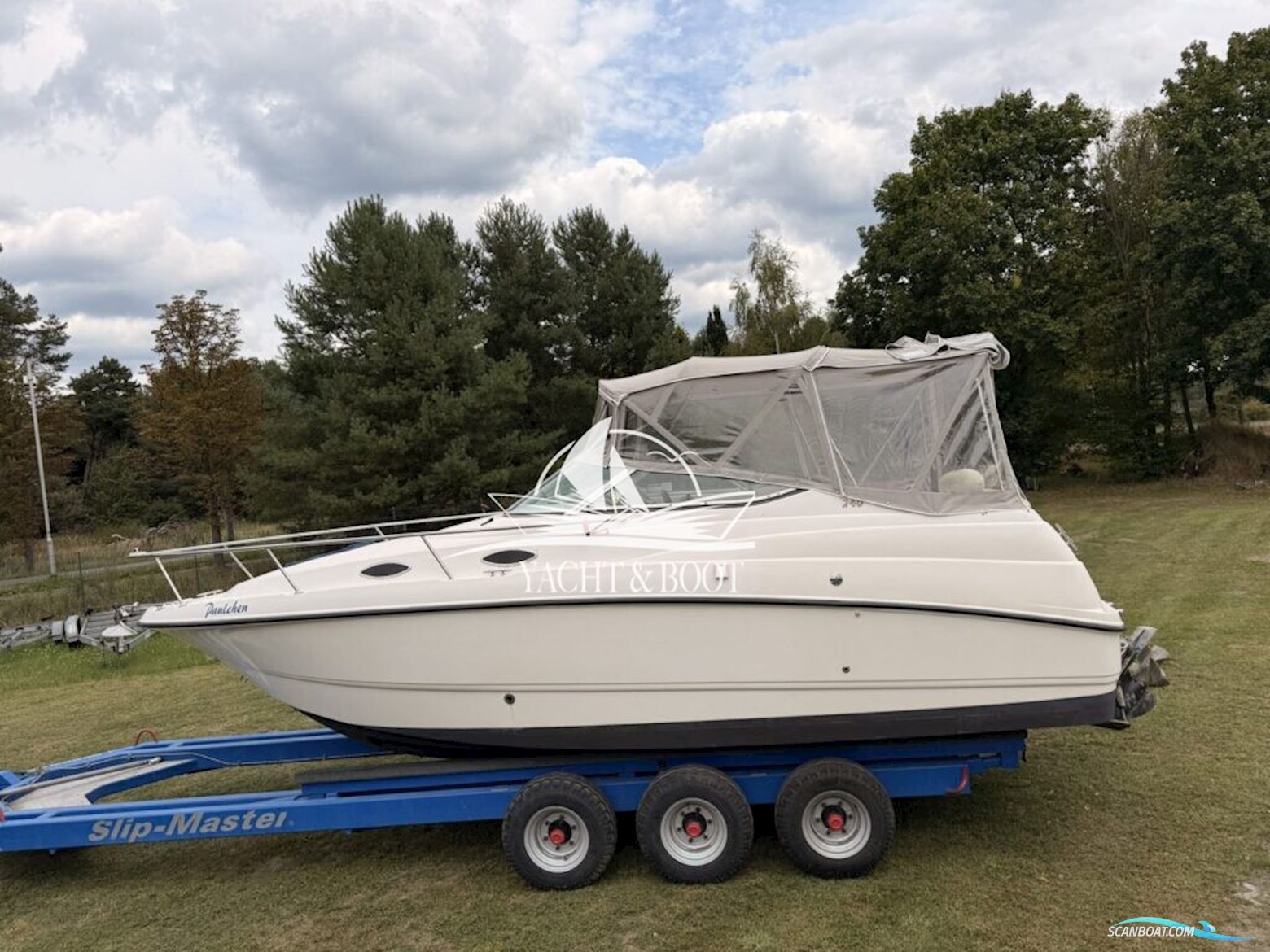 Chaparral 240 Signatur