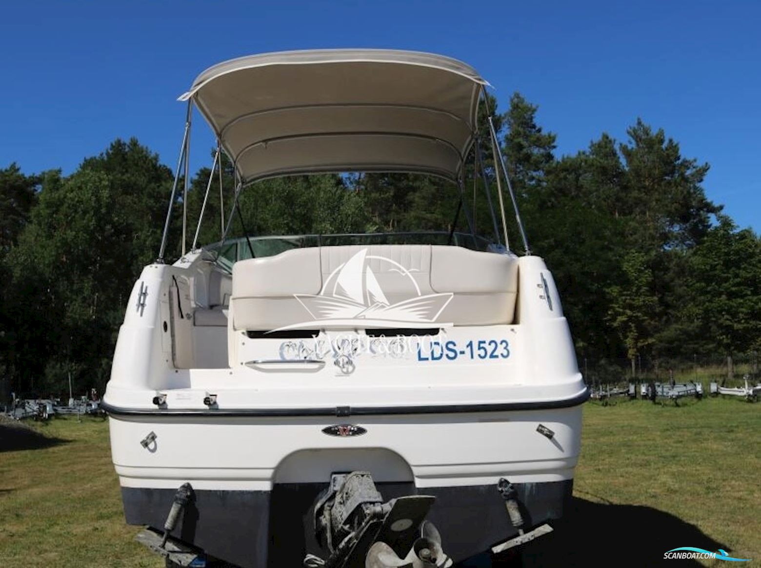 Chaparral 240 Signatur