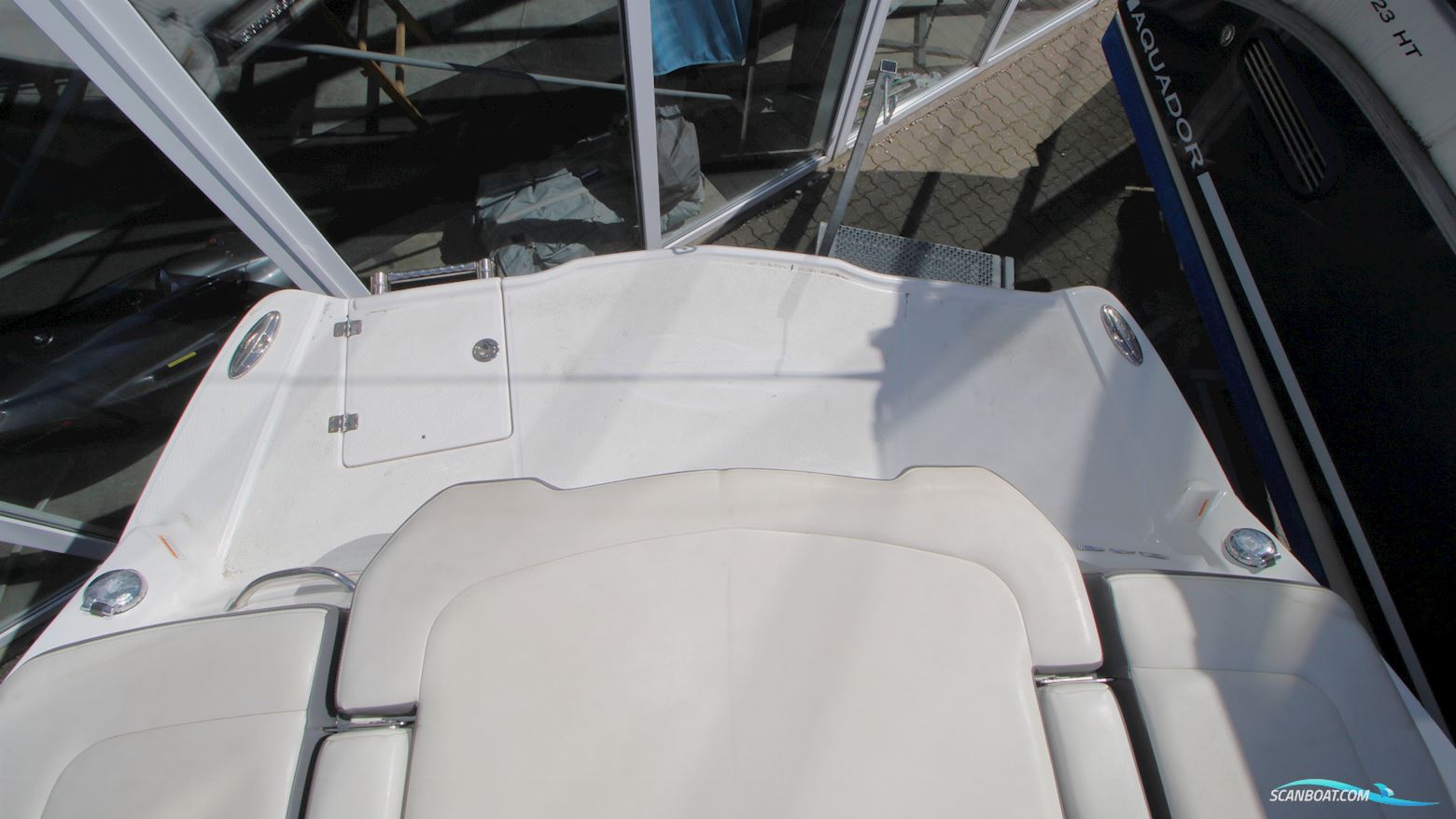 Chaparral 246 SSI Bowrider 