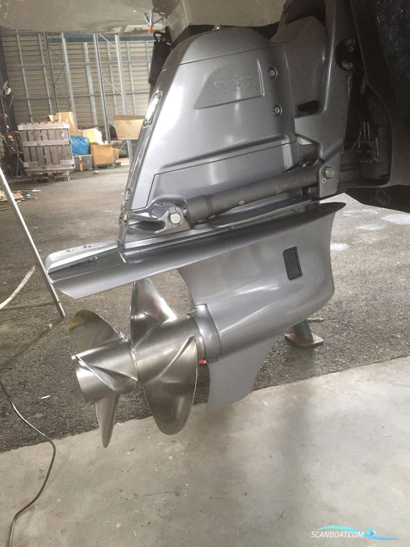 Chaparral 270 Signature