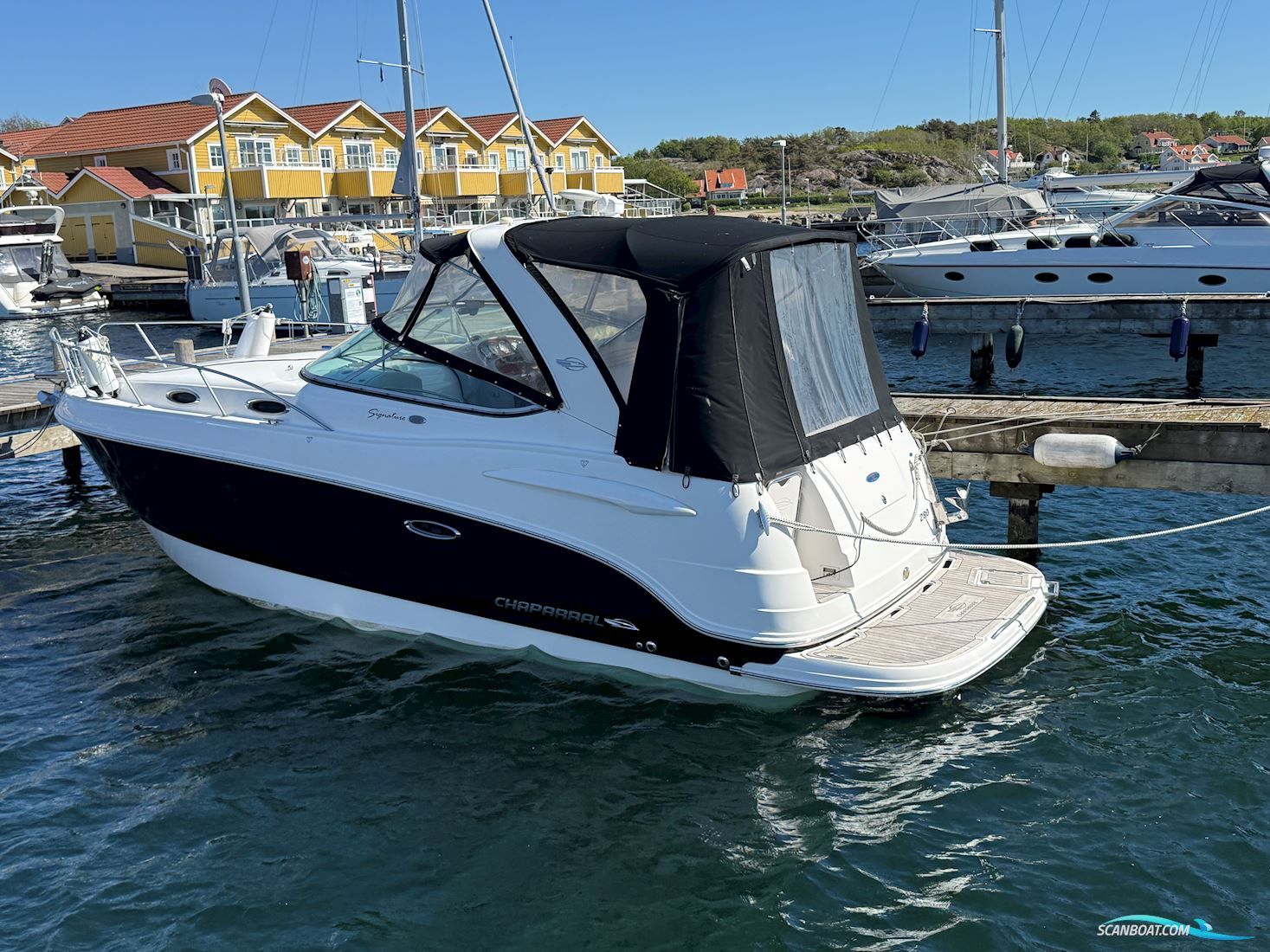 Chaparral 280 Signature