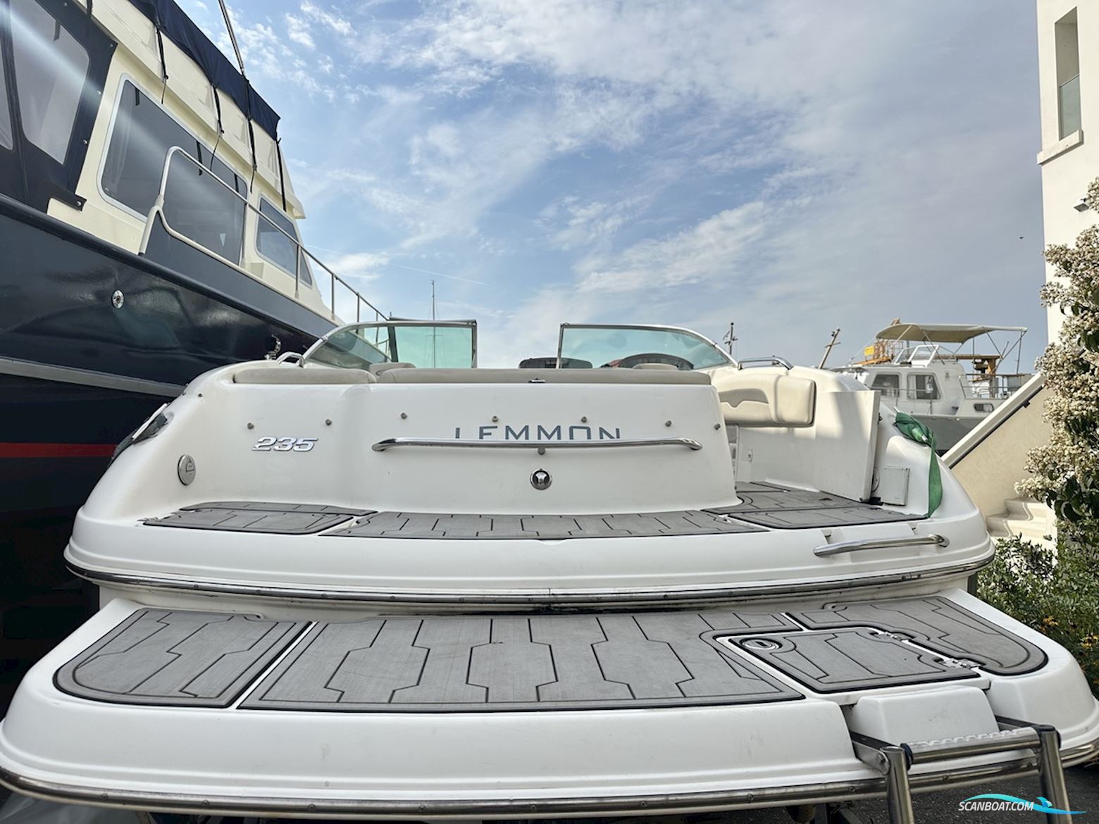 Chaparral 325 Ssi