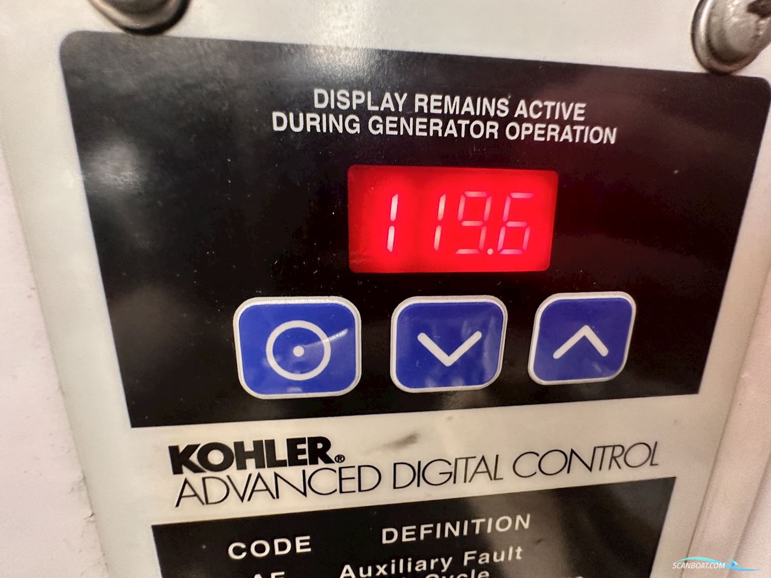 Chaparral 330 Signature