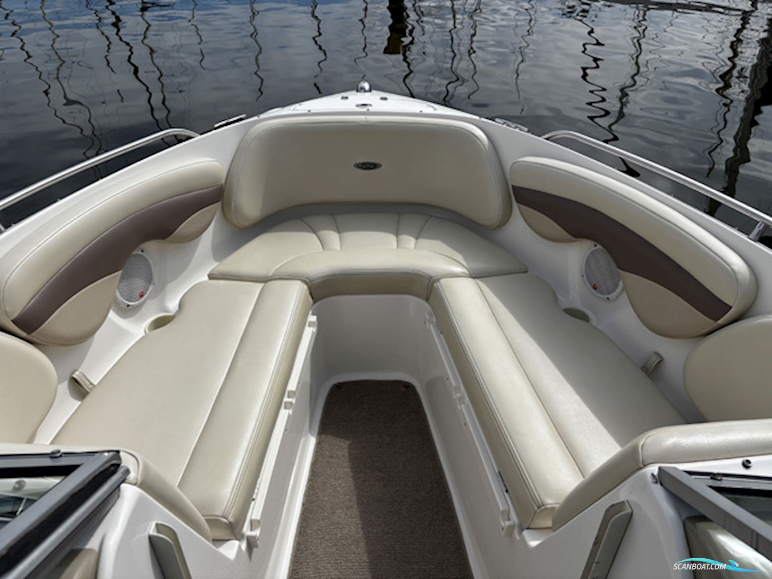 Chaparral SSi 210