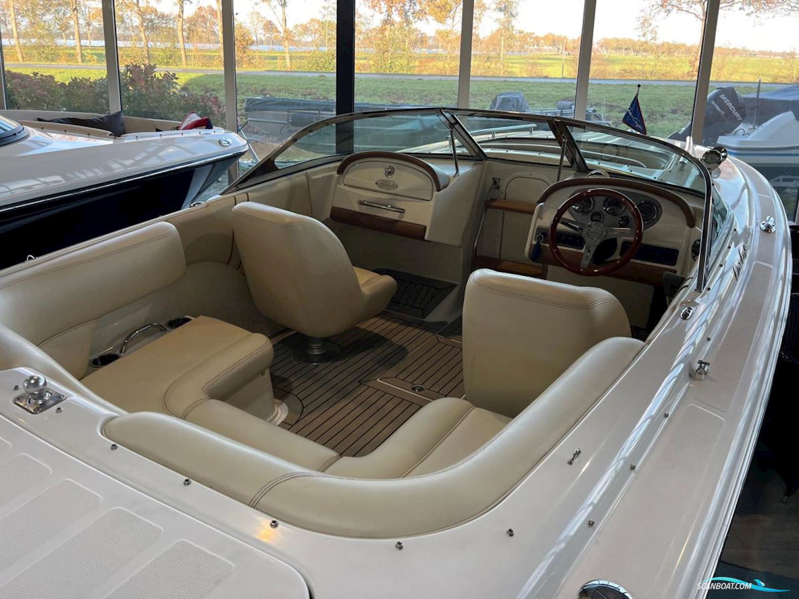 Chris Craft 22 Lancer Rumble