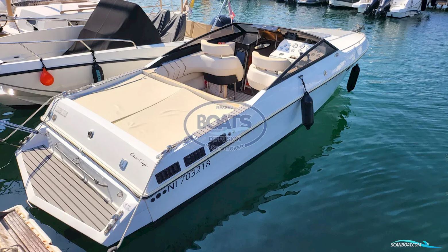 CHRIS CRAFT 260 Stinger