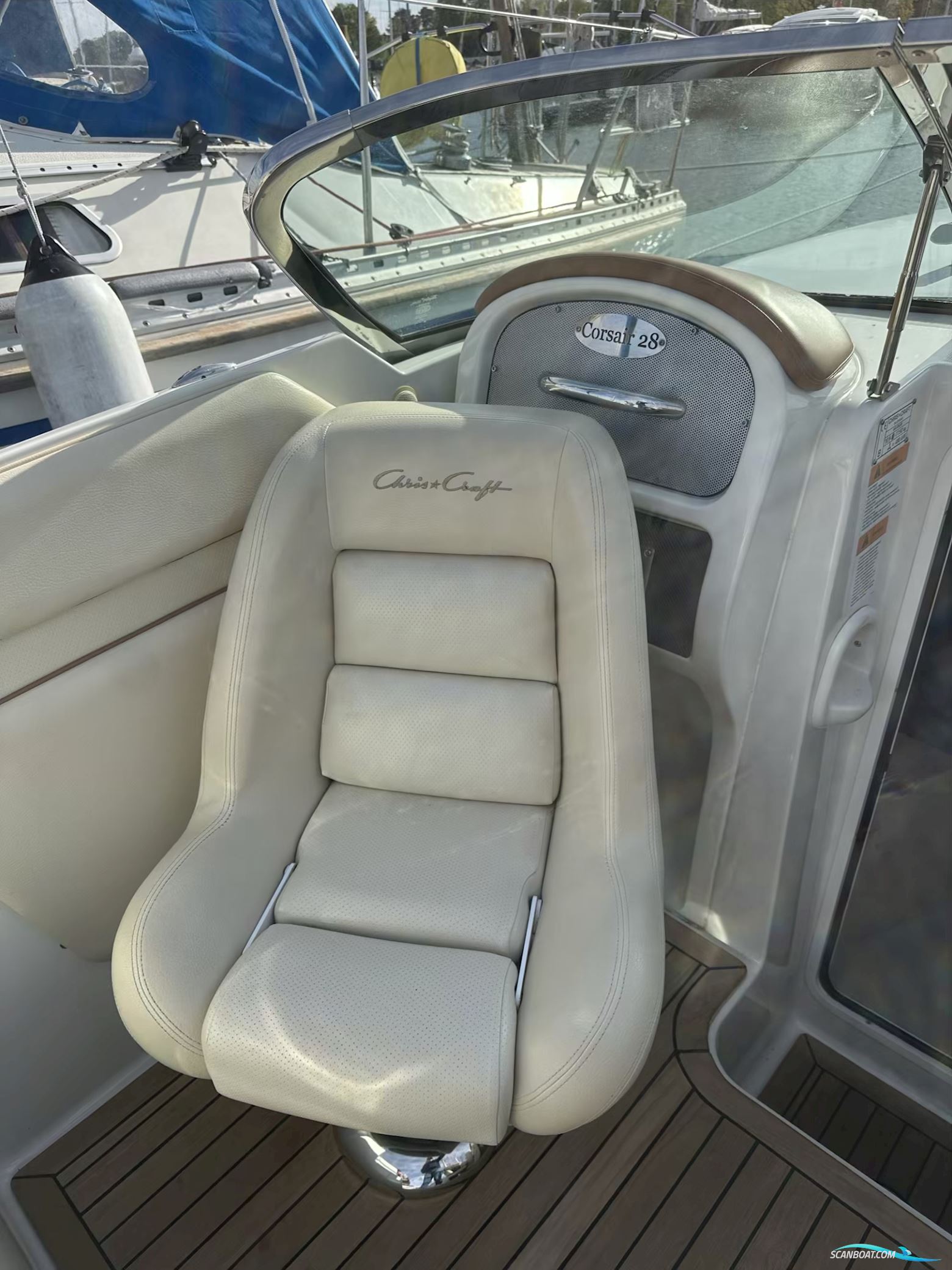 Chris Craft 28 Corsair Heritage (2009) Yderligere Nedsat