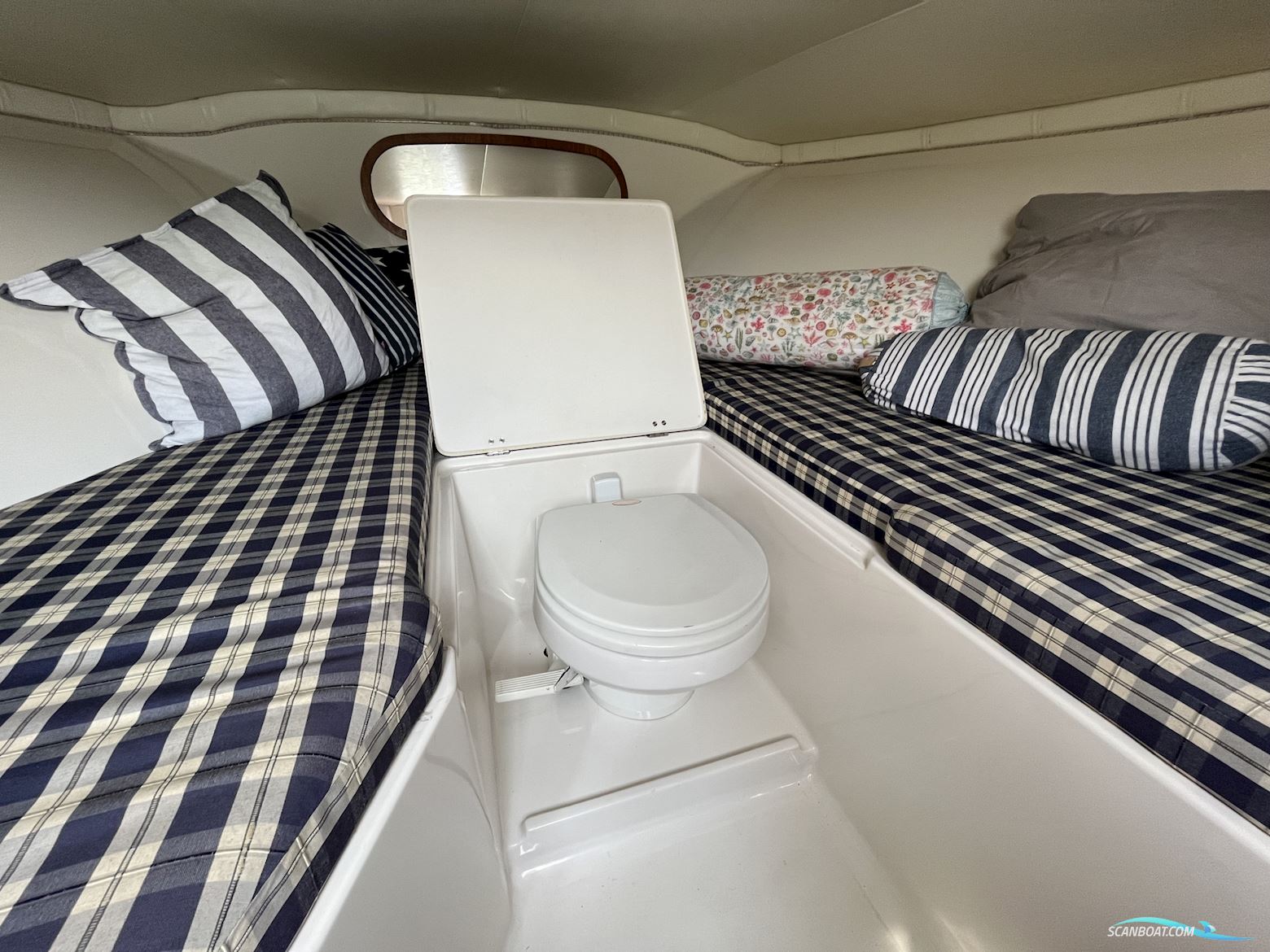 Chris Craft 28 Corsair Heritage  (2004) - SOLGT