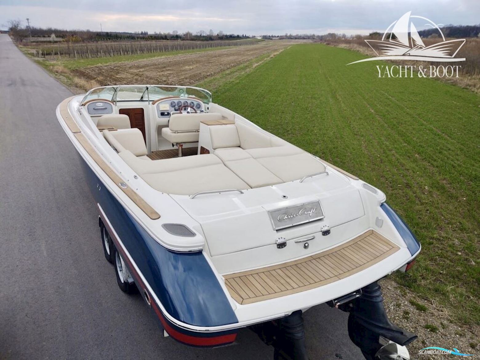 CHRIS CRAFT 28 Corsair Heritage Edition