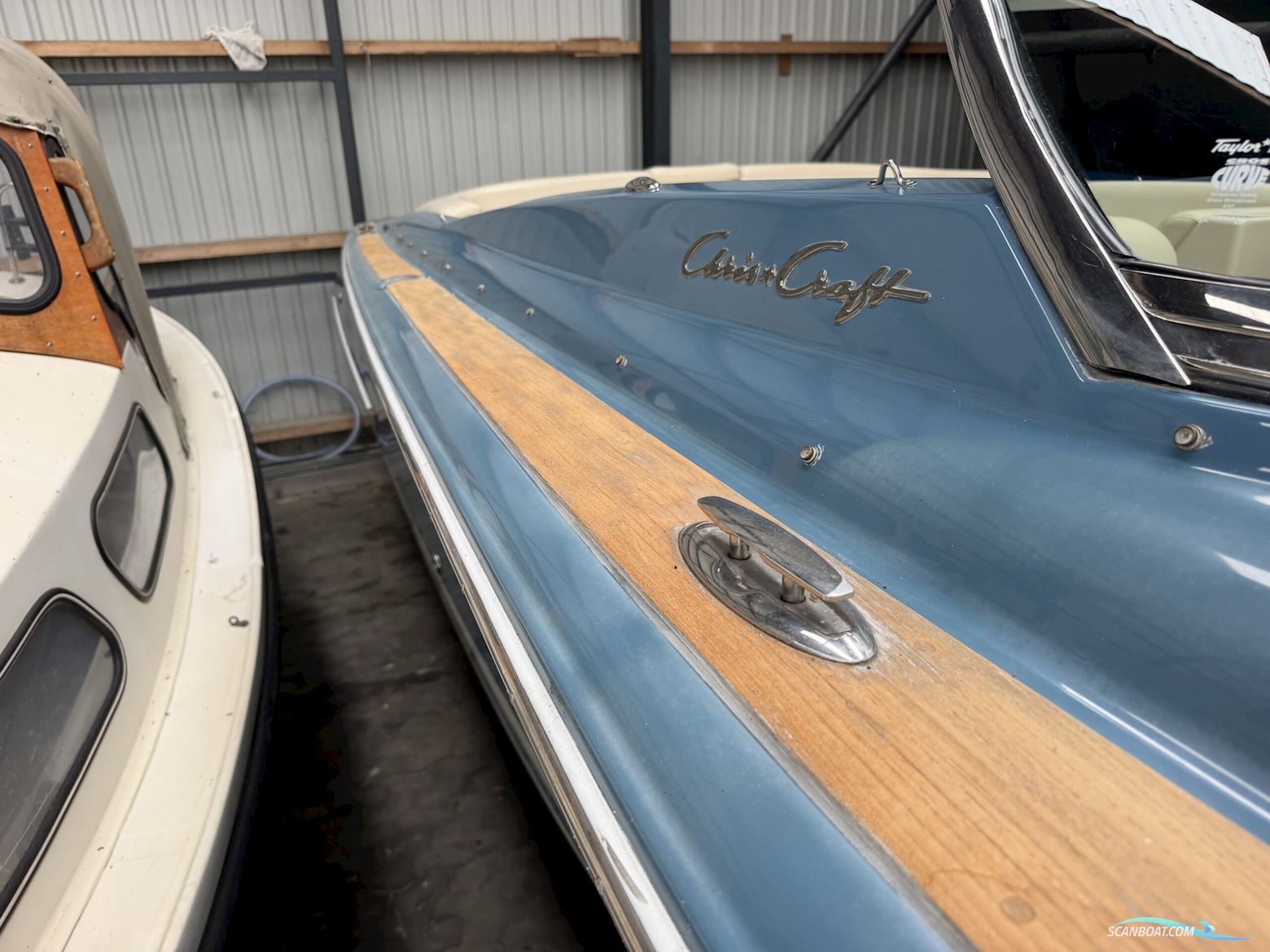 Chris Craft 28 Corsair