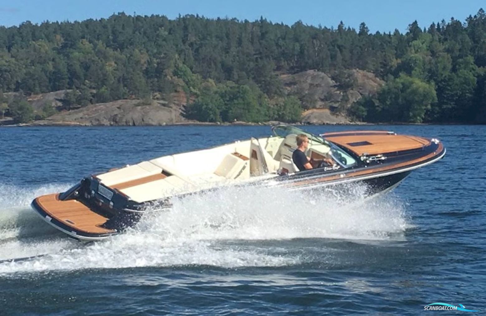 Chris-Craft Corsair 27 Heritage Motorbåt 2018, med Mercruiser motor, Sverige