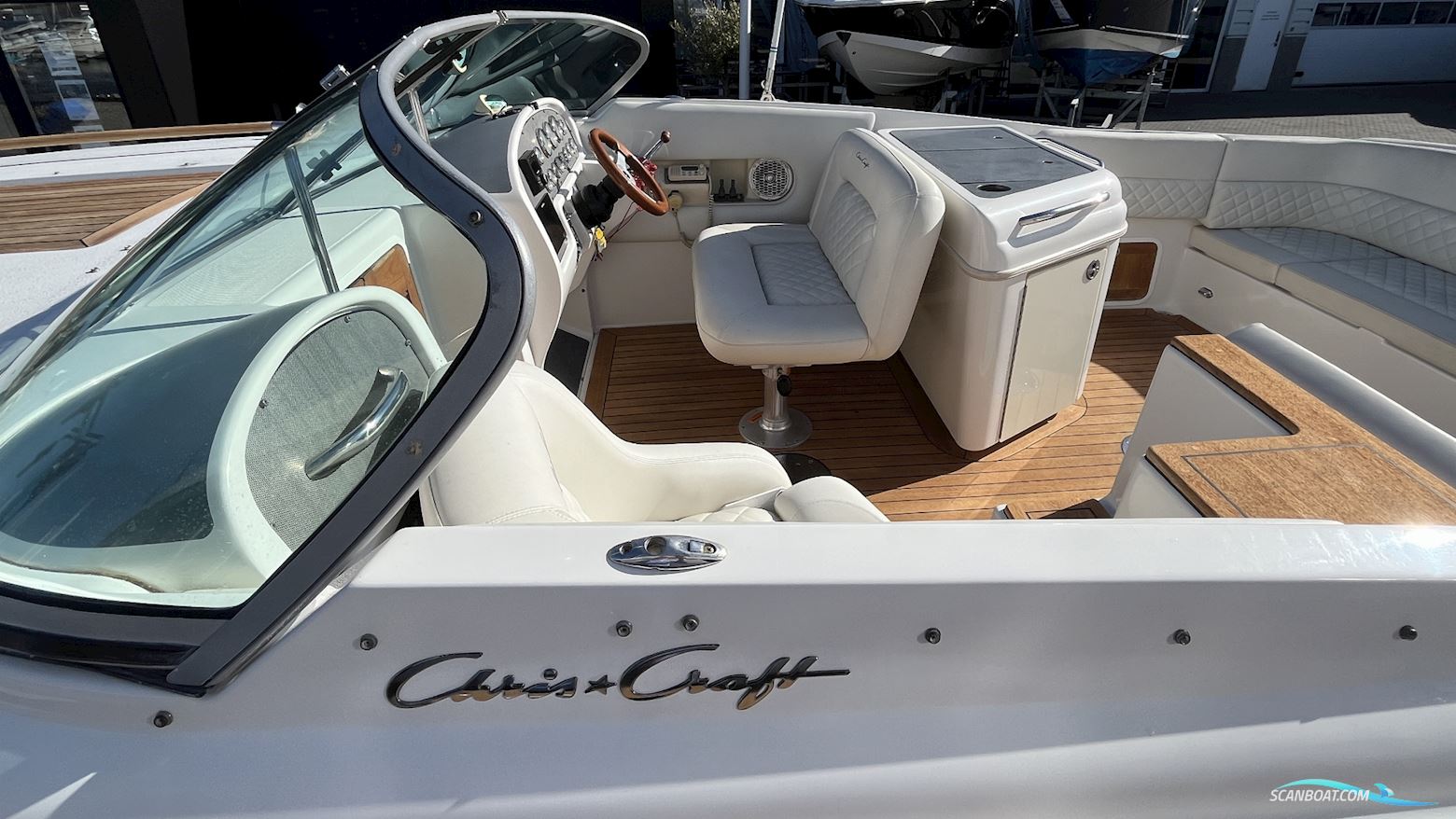 Chris Craft Corsair 28 