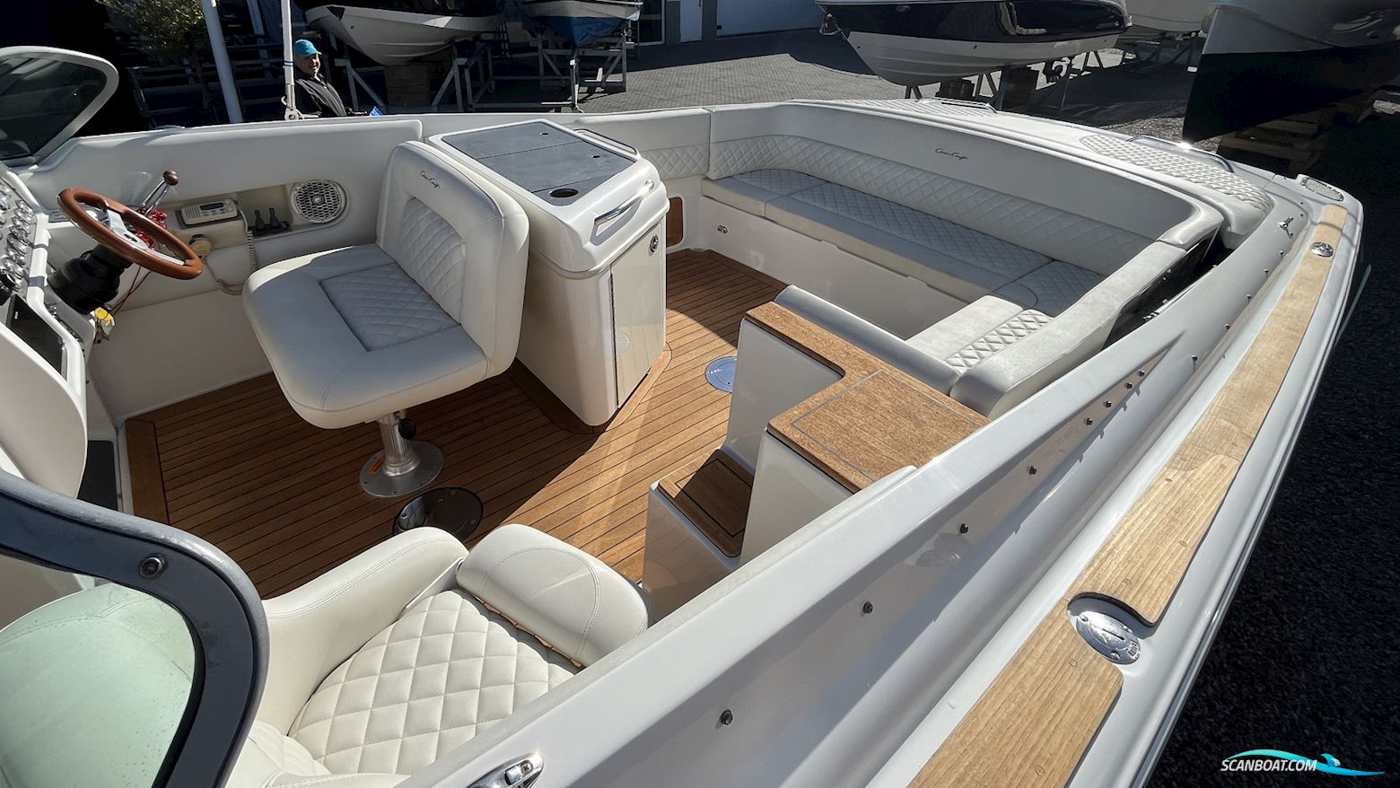 Chris Craft Corsair 28 