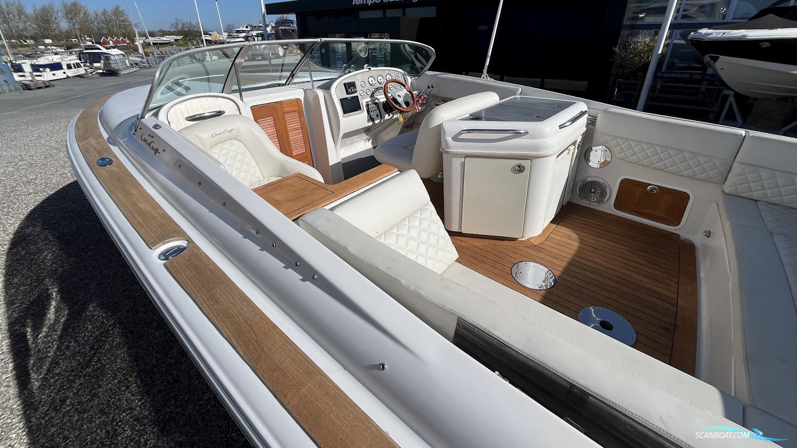 Chris Craft Corsair 28 