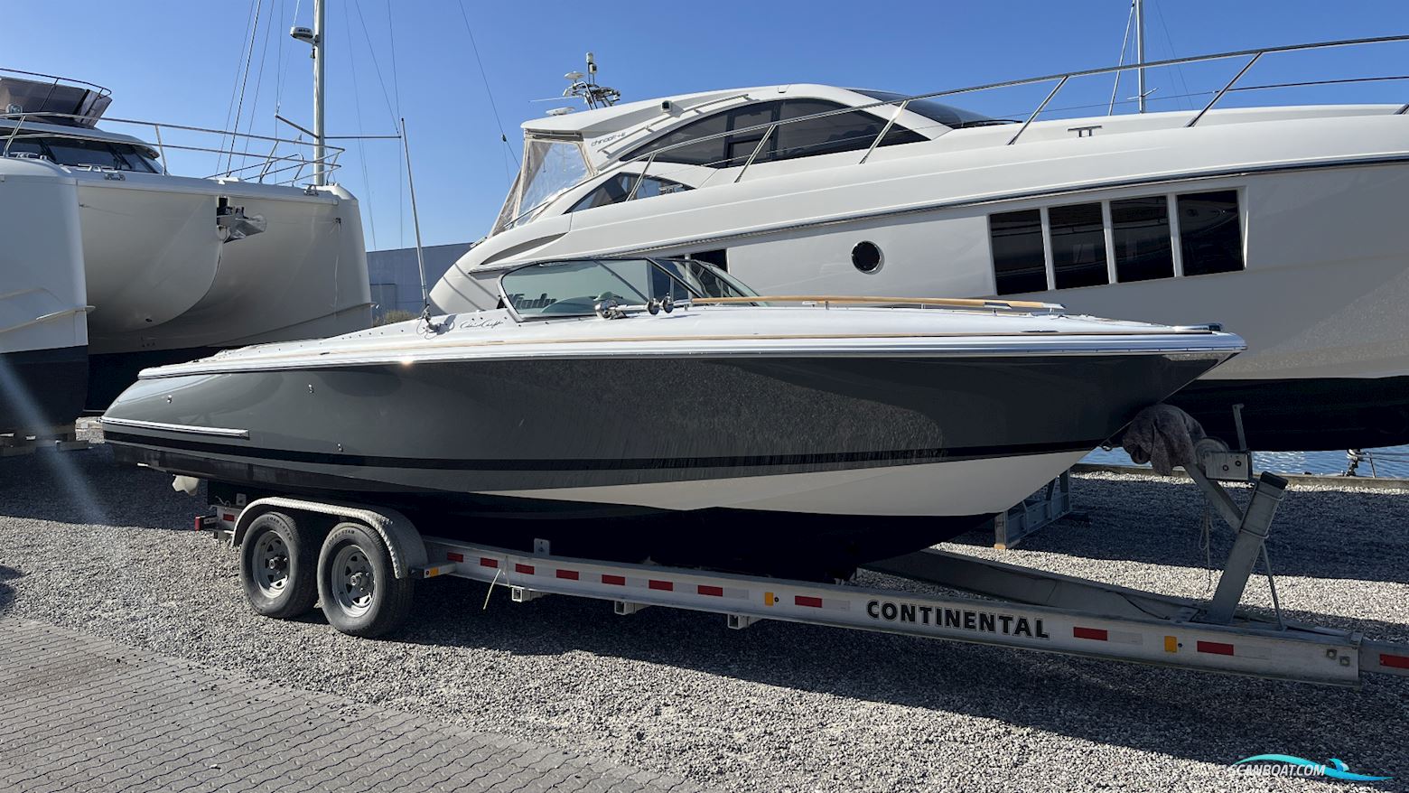 Chris Craft Corsair 28 