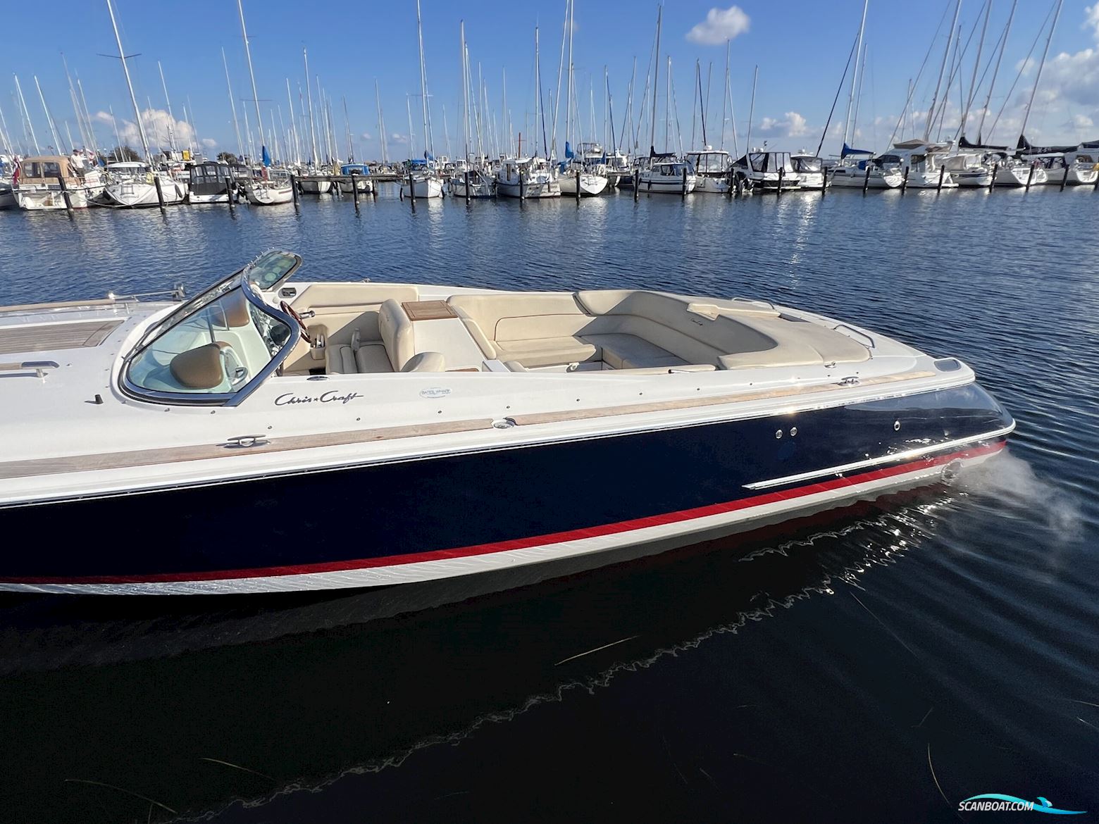 Chris Craft Corsair 28 Heritage Edition