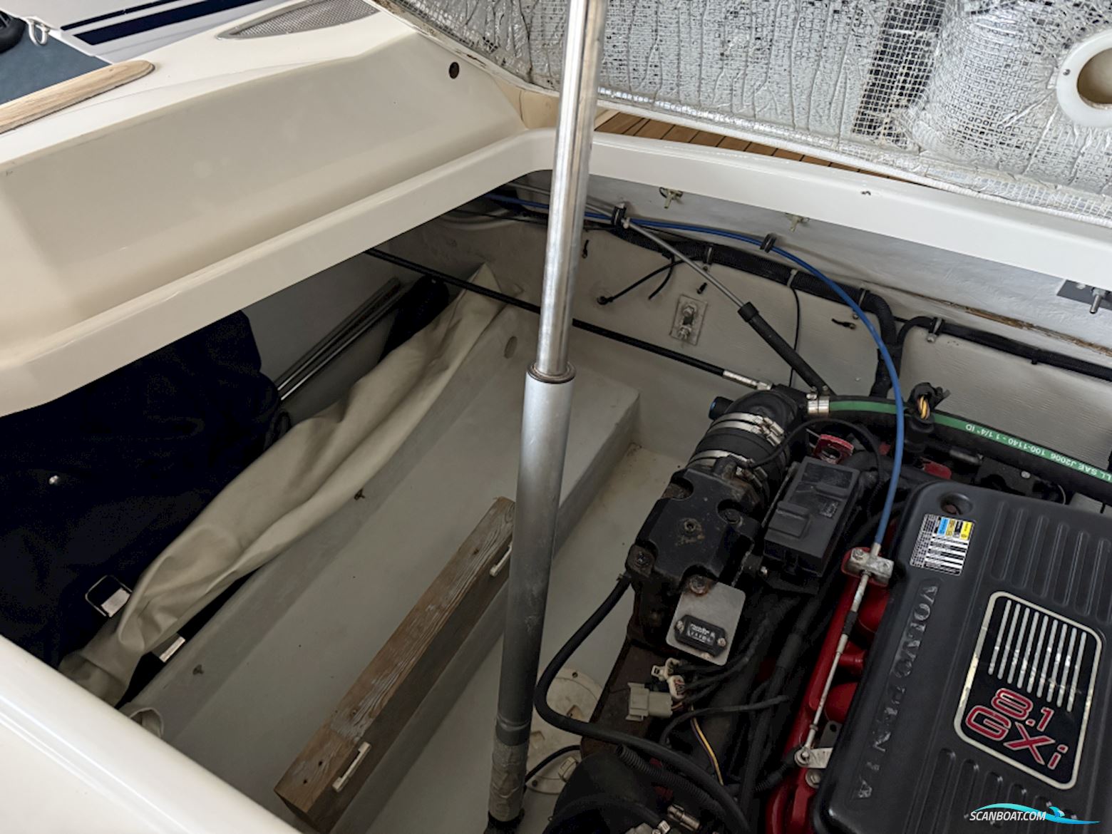 Chris Craft Corsair 28