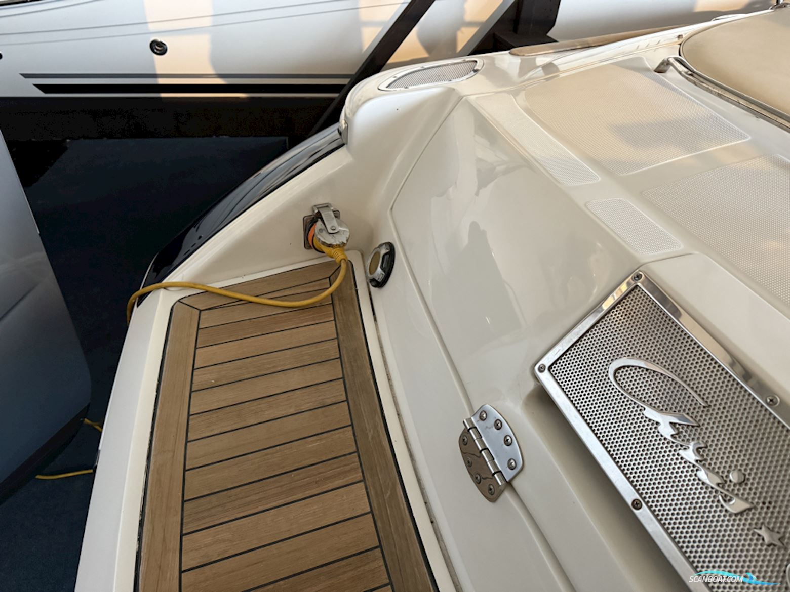 Chris Craft Corsair 28