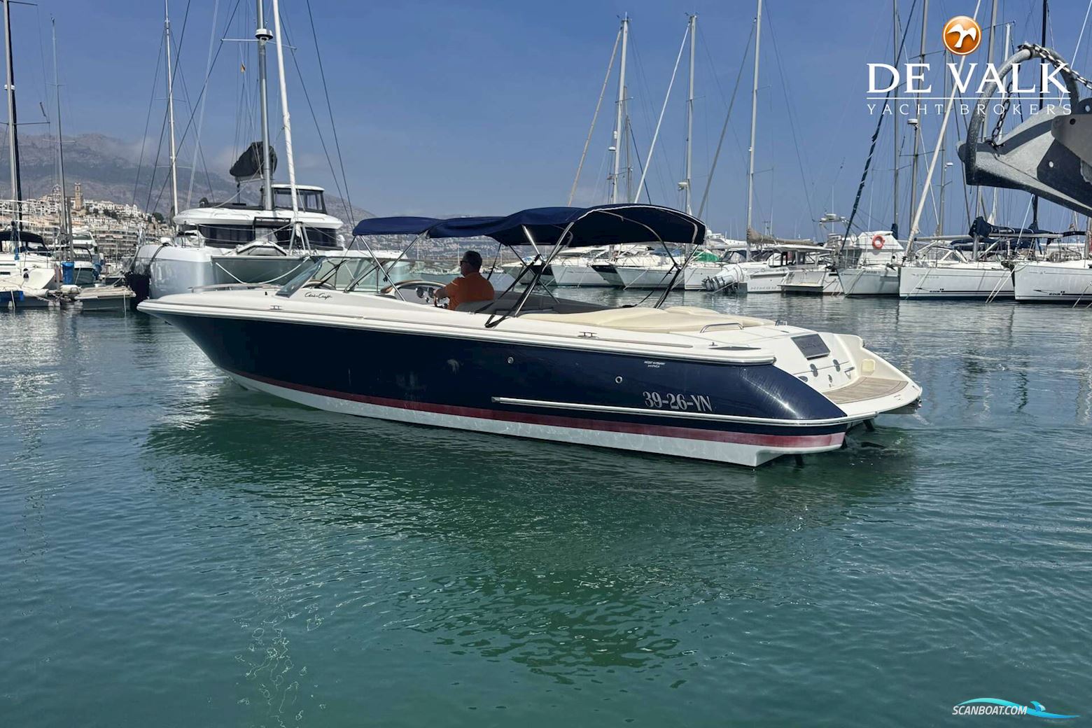 Chris-Craft Corsair 28