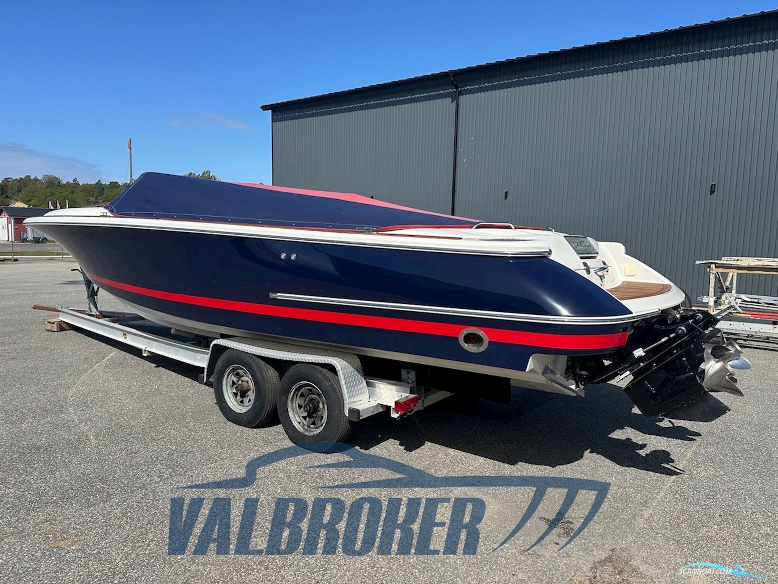 CHRIS CRAFT CORSAIR 28