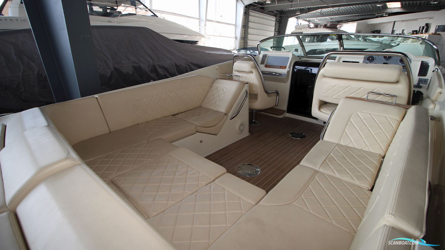 Chris Craft Corsair 30