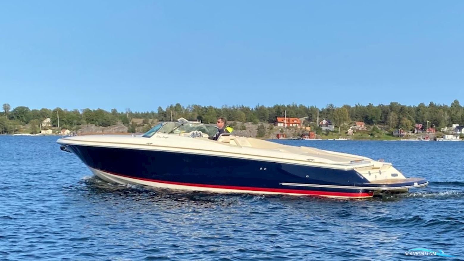 Chris Craft Corsair 32 Motorbåt 2015, med Mercruiser motor, Sverige
