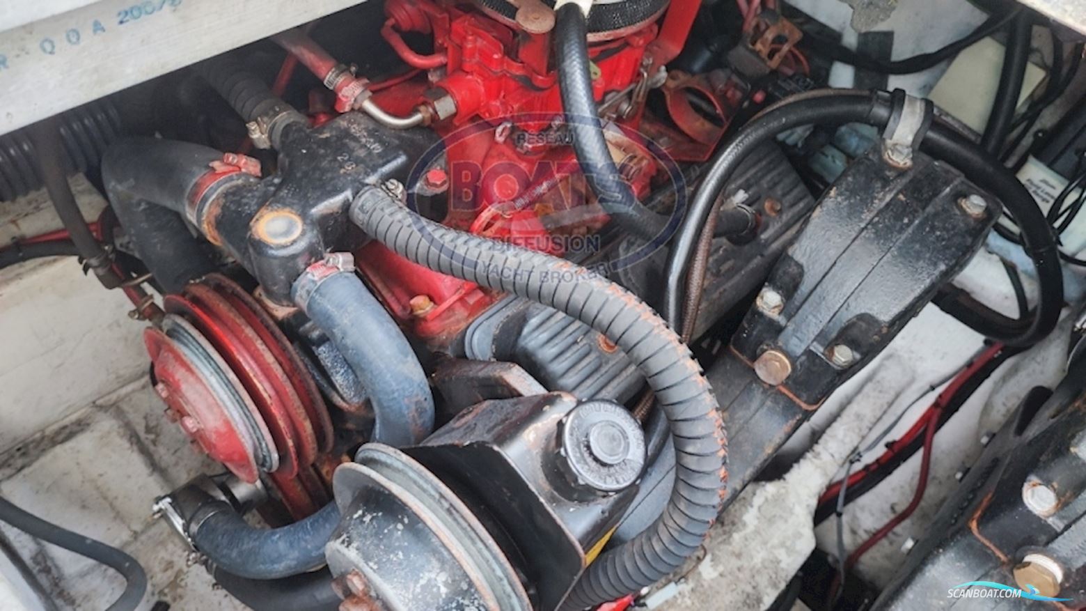 CHRIS CRAFT Crowne 272 CC