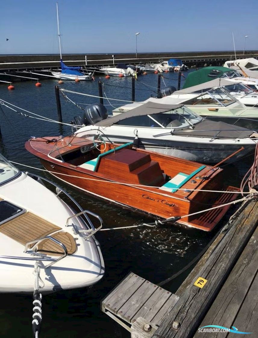 Chris Craft Ski Boat 1959 Motorbåt 1959, med Chevy 283 V8 Smallblock motor, Sverige