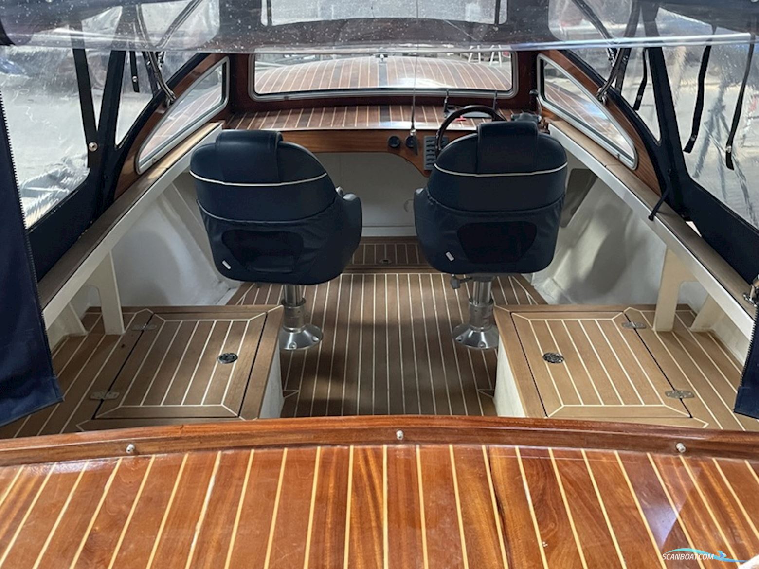 Classic Elegant Speedboat