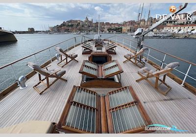 Classic Motor Yacht Motorbåt 1959, med Volvo Penta motor, Frankrike